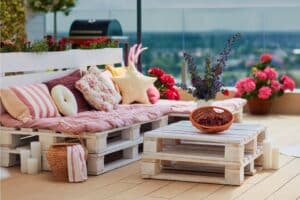 Read more about the article How to make garden furniture from pallets?