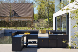 Read more about the article Maintenance guide: How to tidy up your outdoor kitchen?